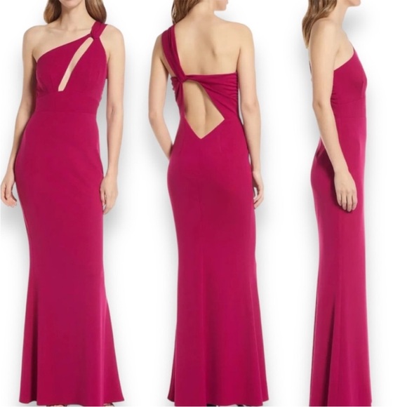 NWOT Katie May Edgy Cutout One Shoulder Gown In Color Magenta Size Medium - Picture 1 of 13